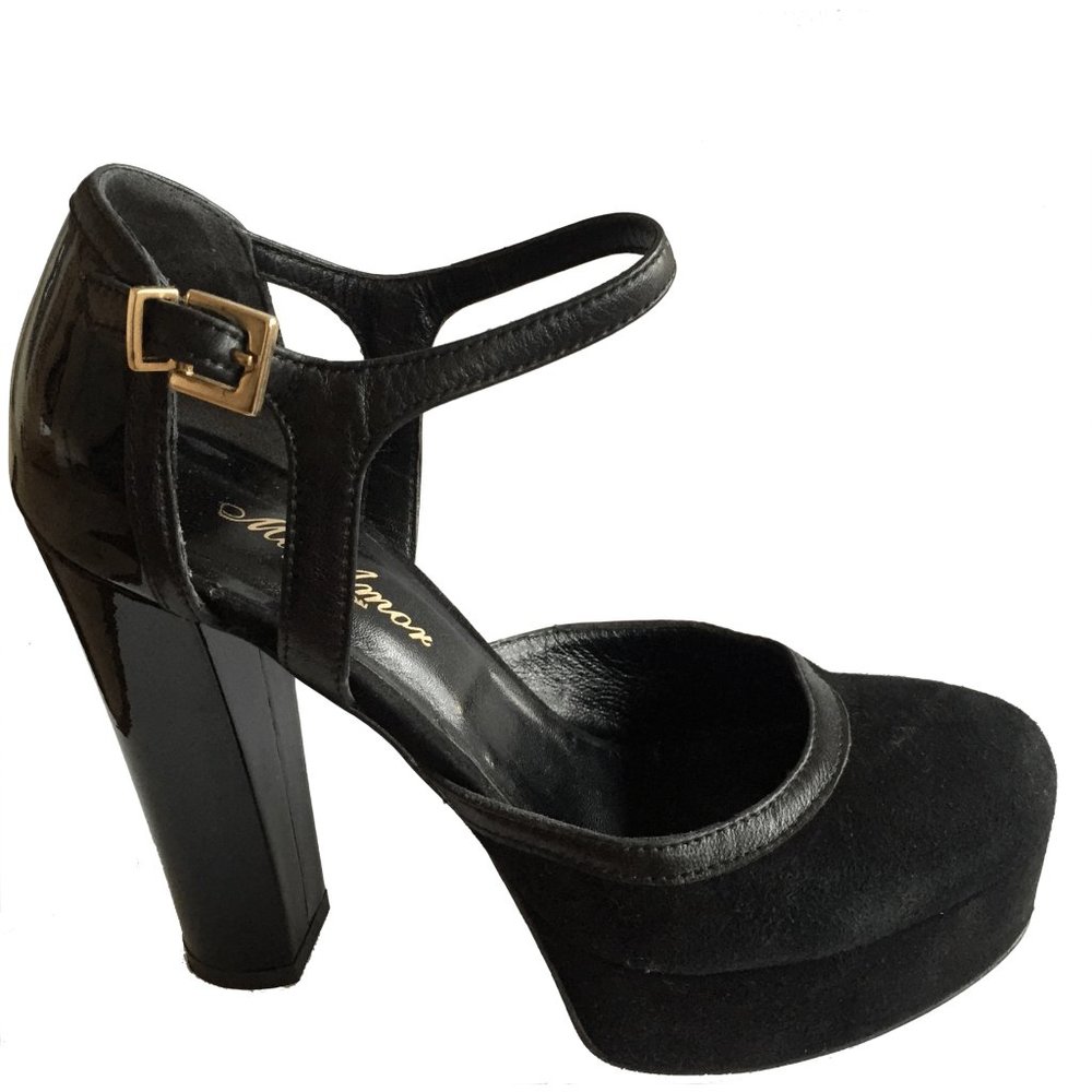 Mi Amor Chunky Heel Pumps